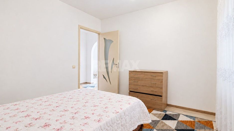Casă generoasă cu 2 Nivele și confort modern – 10 Ari, Băcioi (sat Frumușica) - Poză 18