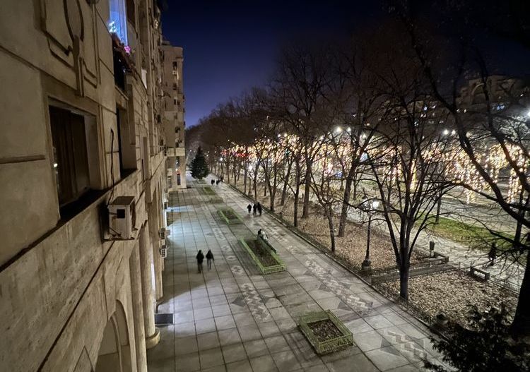 Inchiriere apartament 3 camere,Bd unirii Bucuresti - Poză 8