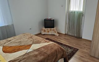 Vânzare apartament 2 camere Central Târgu Jiu etaj 2 - Poză 6
