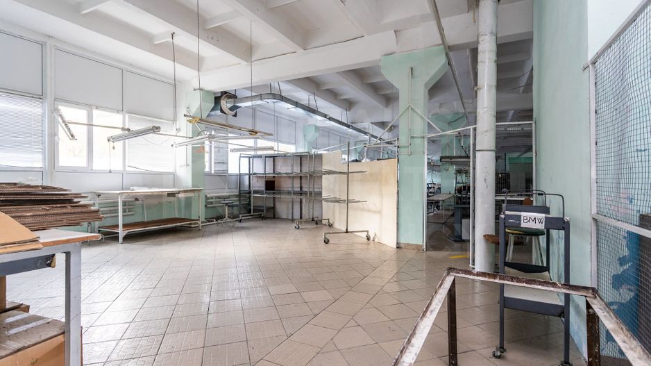Chirie, spațiu industrial, 1000 mp, str. Sprîncenoaia, Centru - Poză 18