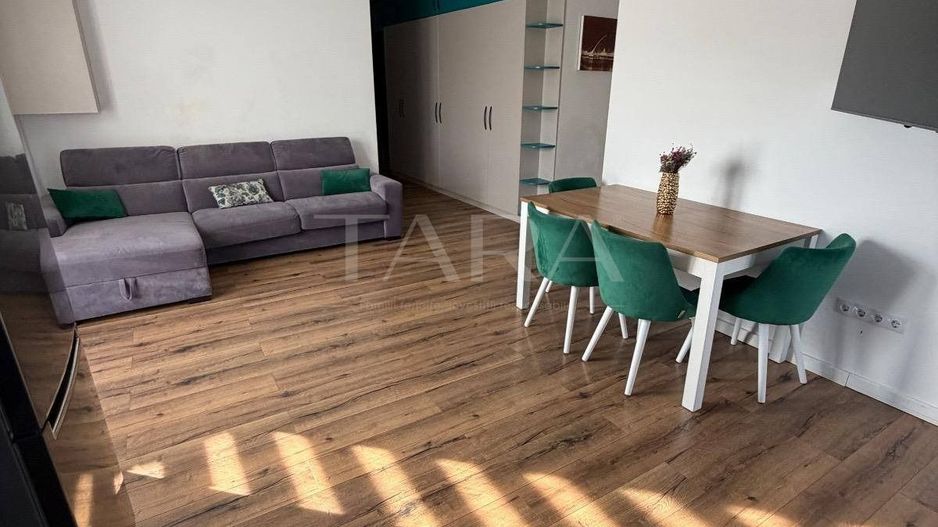 3 Camere Premium cu Terasă de 36 mp și 2 Garaje – Floresti. - Poză 4