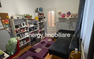 Apartament cu 3 camere, zona Bălcescu - Poză 2