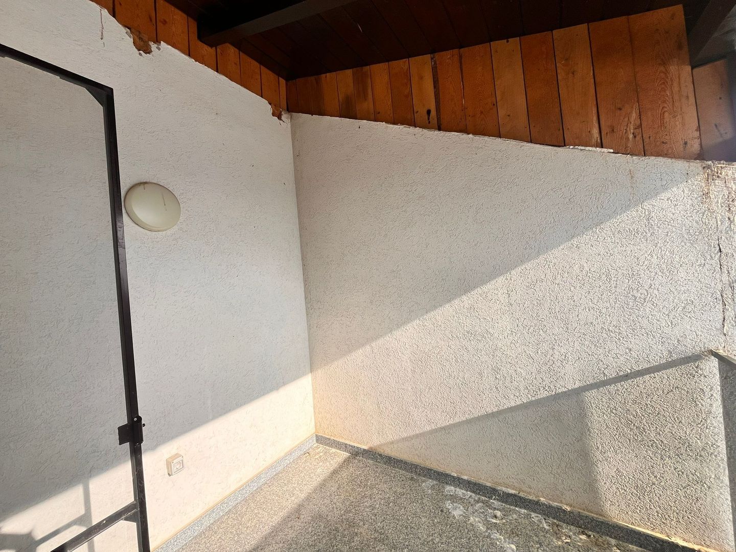 Apartament cu 3 Camere  78 mpI Suceava/Complex La Stejari I1400E/Mp - Poză 3