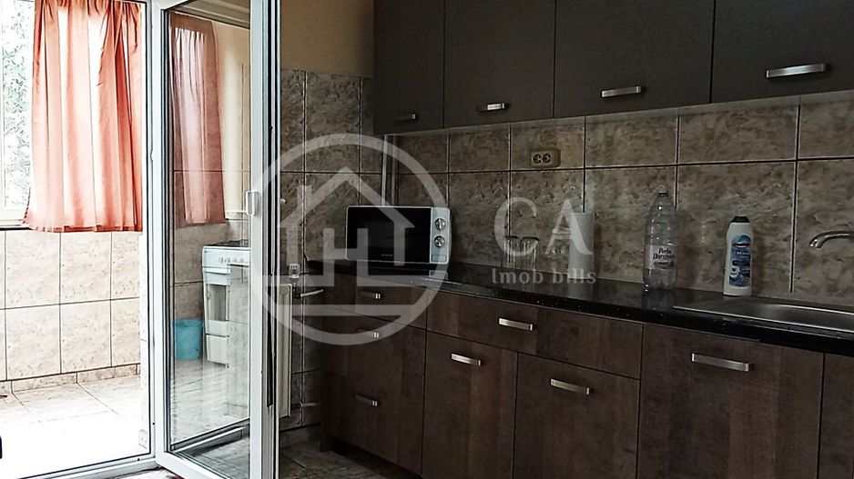 Apartament cu 3 camere de inchiriat in Rogerius, Oradea - Poză 10