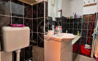 Apartament de vanzare cu 1 camera in zona Cantemir Oradea - Poză 7