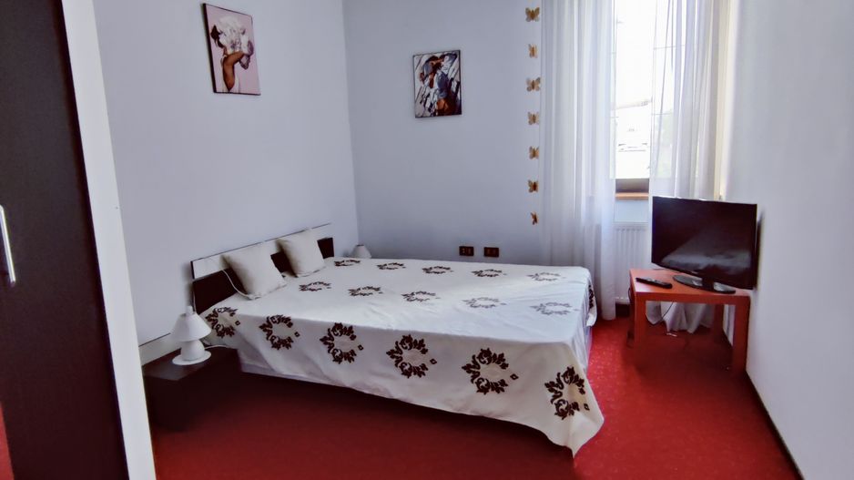 CASA INDIVIDUALA GHIRODA +TEREN 1752 MP - Poză 19