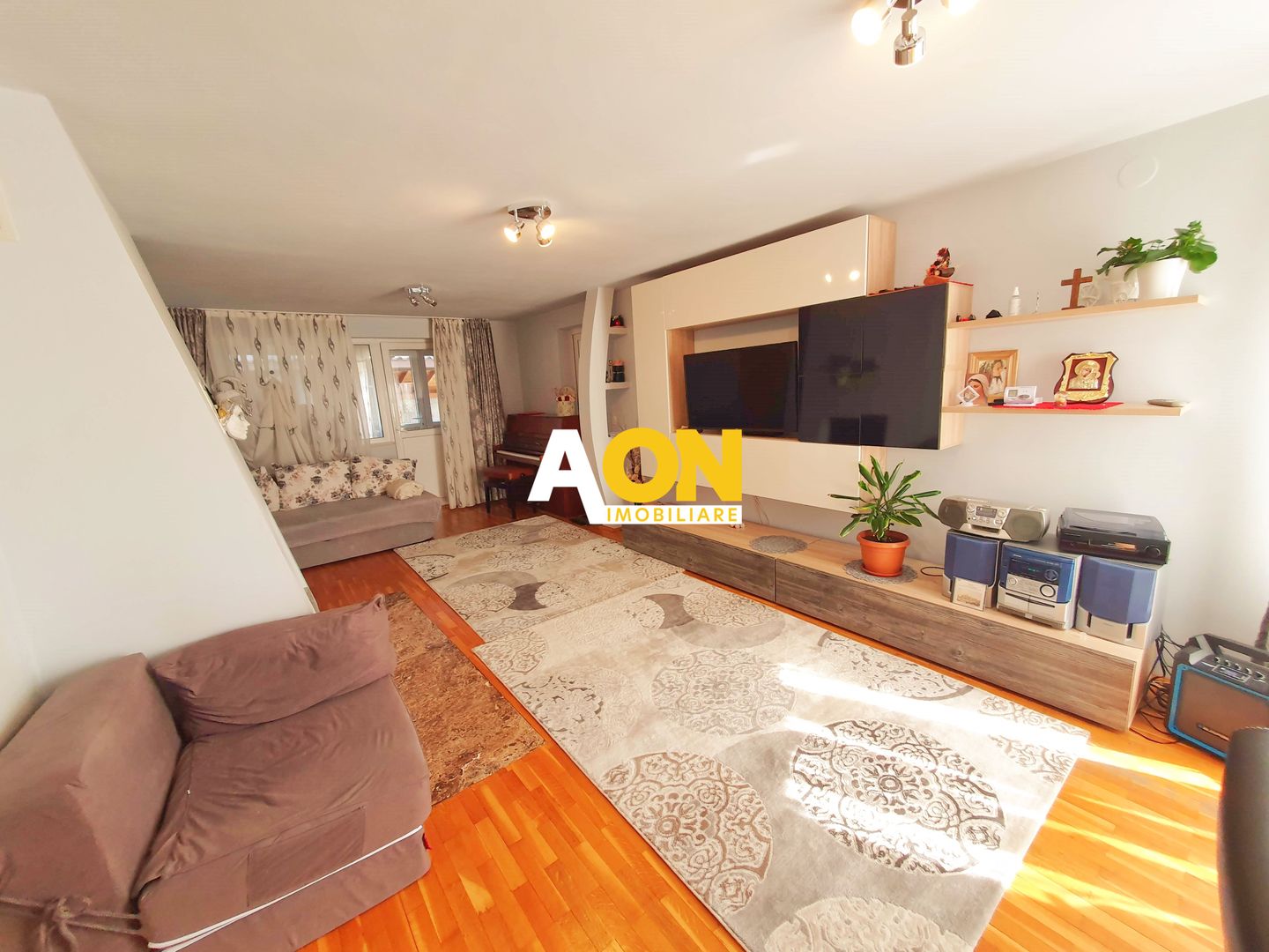 Casă 4 camere, 350 mp teren , Alba - Micești - Poză 4