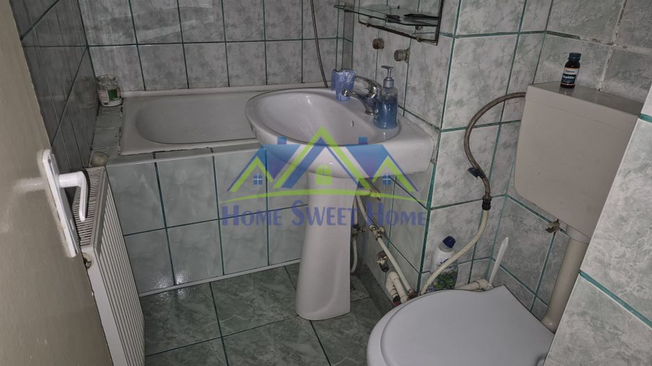 Inchiriez Ap. 2 cam.,semidec, etaj 4 acoperit,C.T, necesita investitii - Poză 6