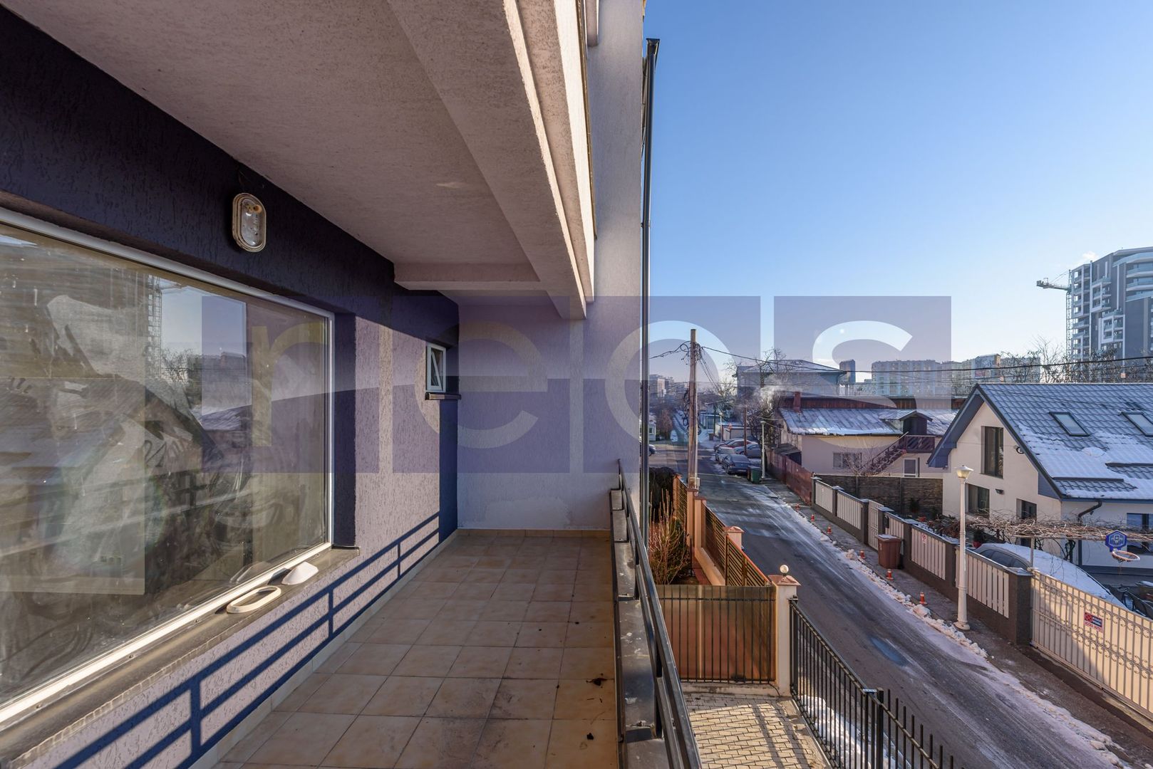 VANZARE VILA 7 CAMERE + GARAJ | 217 MP | TERASA 65 MP | ZONA BANEASA - HERASTRAU - Poză 3