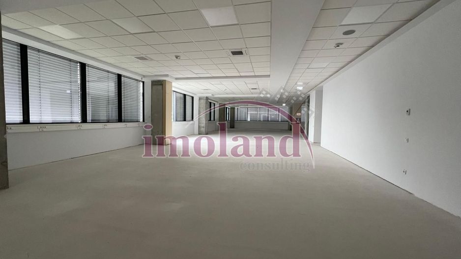 Inchiriere etaj office building + 10 locuri parcare - Pipera-Porsche - Poză 2