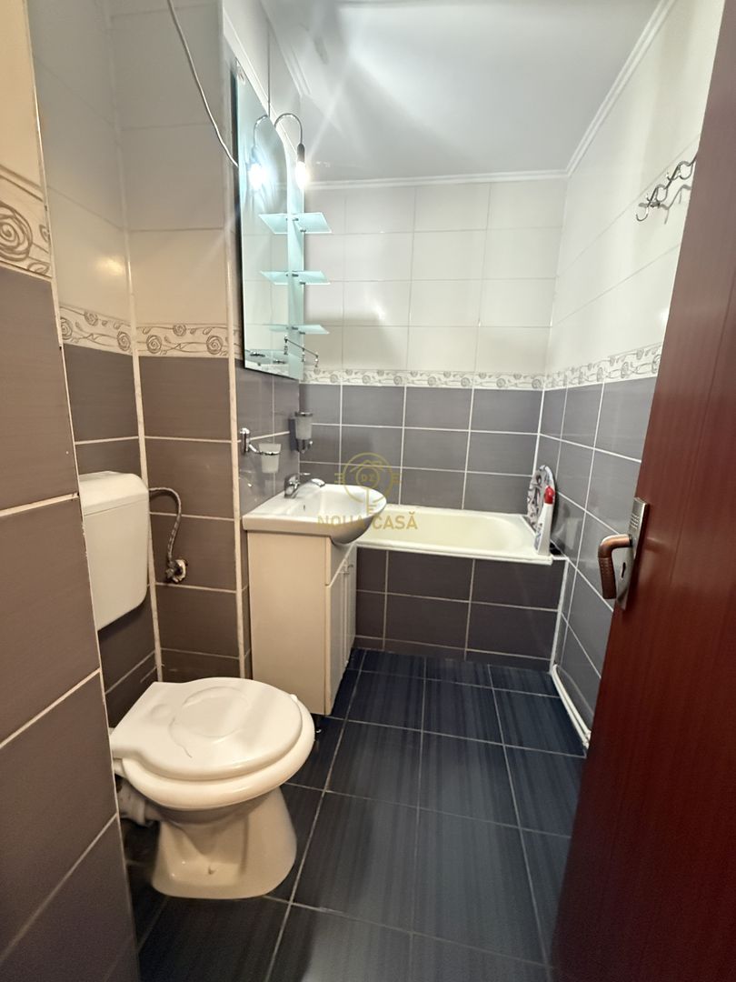 De vanzare Apartament 2 Camere Micro 16 Etaj Intermediar - Poză 3