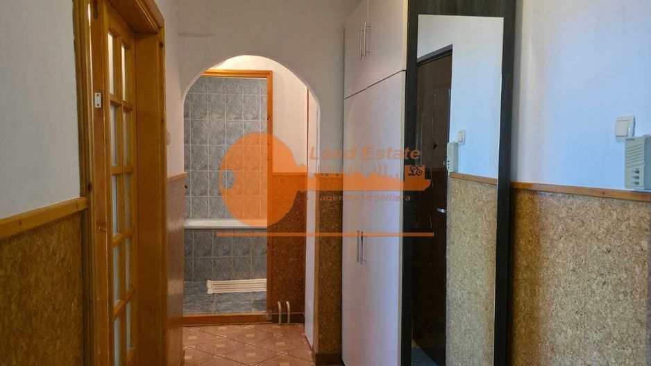 Apartament 2 camere decomandat – Gorjului / Uverturii , la 900 m de metrou - Poză 7
