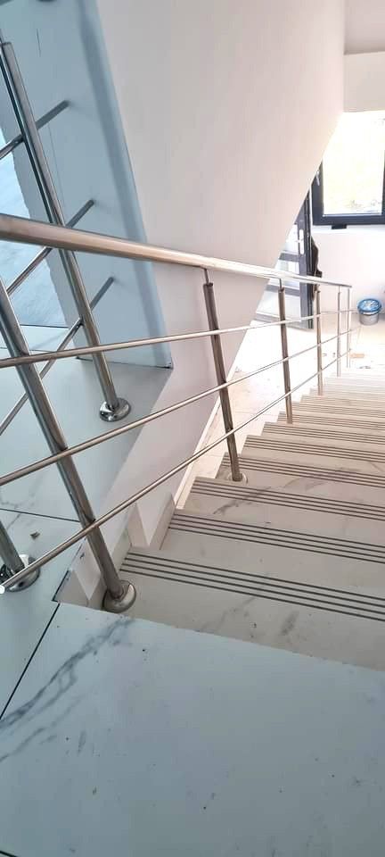 Confort, stil și liniște – vilă duplex modernă în Berceni - Poză 8