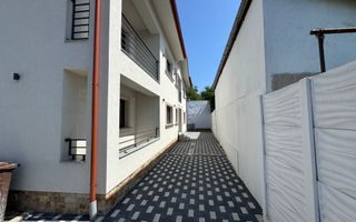 Casă individuală la curte - 1 km de metrou si Parc Bazilescu - Poză 1