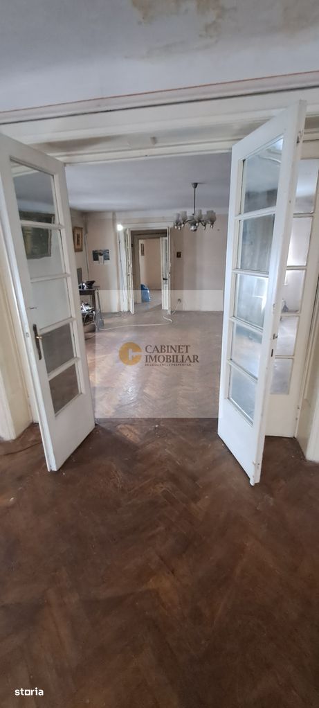 Cismigiu I Apartament in vila  3 camere I P+1 + pod I Parcare in curte - Poză 2