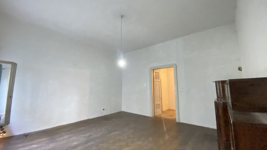 COMISION 0, PALATUL MIKSA STEINER, 3 Camere, 78 MP, Et 1, Piata Unirii - Poză 4