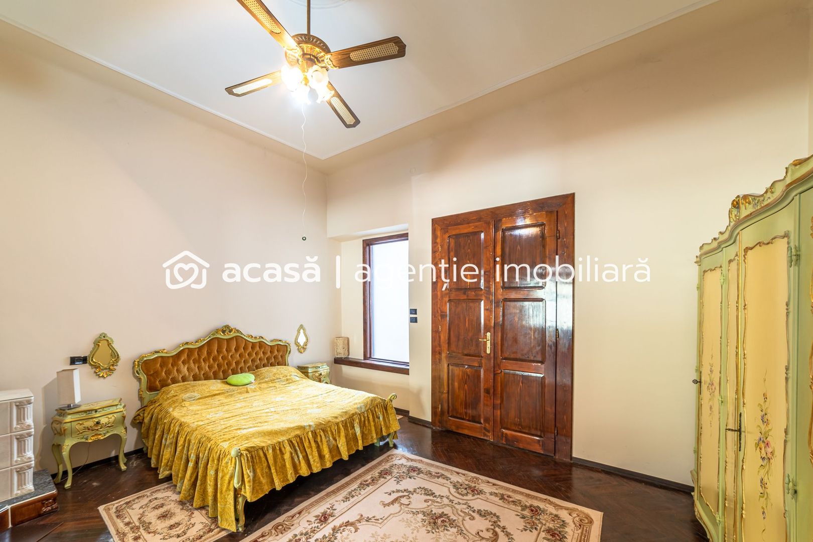 Apartament spațios cu 4 camere situat Ultracentral - Poză 14