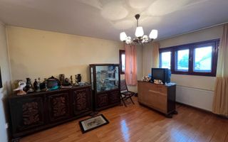 Imobil P+1+M | Oportunitate investiție | Locuință, clinică sau birouri | Carol - Poză 3