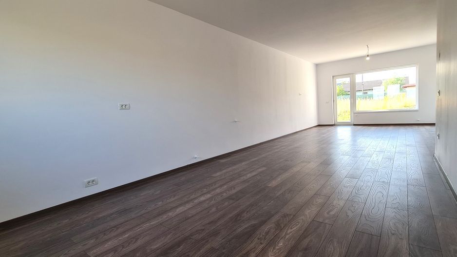 Casa individuala 3 camere finalizata cartier Izvor Tarlungeni Brasov - Poză 14