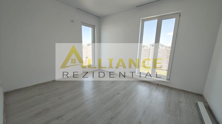 CASA PARTER-4 CAMERE- TEREN 500 MP-STR.ASFALTATA - Poză 7