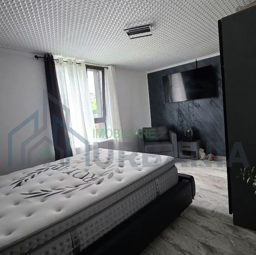 Casă cu 4 camere, garaj și mansardă în Visan, Bucium, Iași - Poză 8