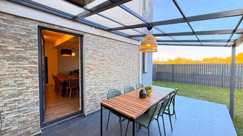 PRIMA INCHIRIERE. Casa moderna si cocheta. Curte amenajata. Loc de parcare. - Poză 9