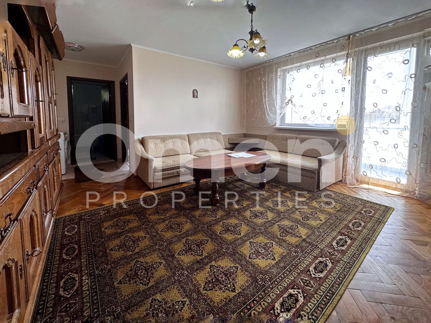 Inchiriez apartament cu 2 camere - Poză 1