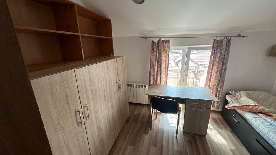 De vanzare! Apartament frumos și spatios in Zorilor - Poză 8