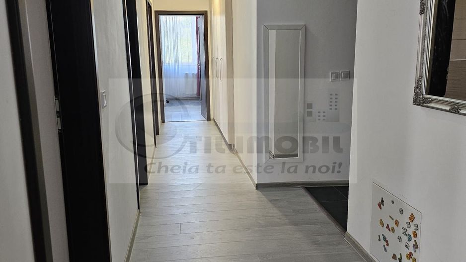 Bucium apartament 3 camere decomandat 145.000 euro - Poză 6