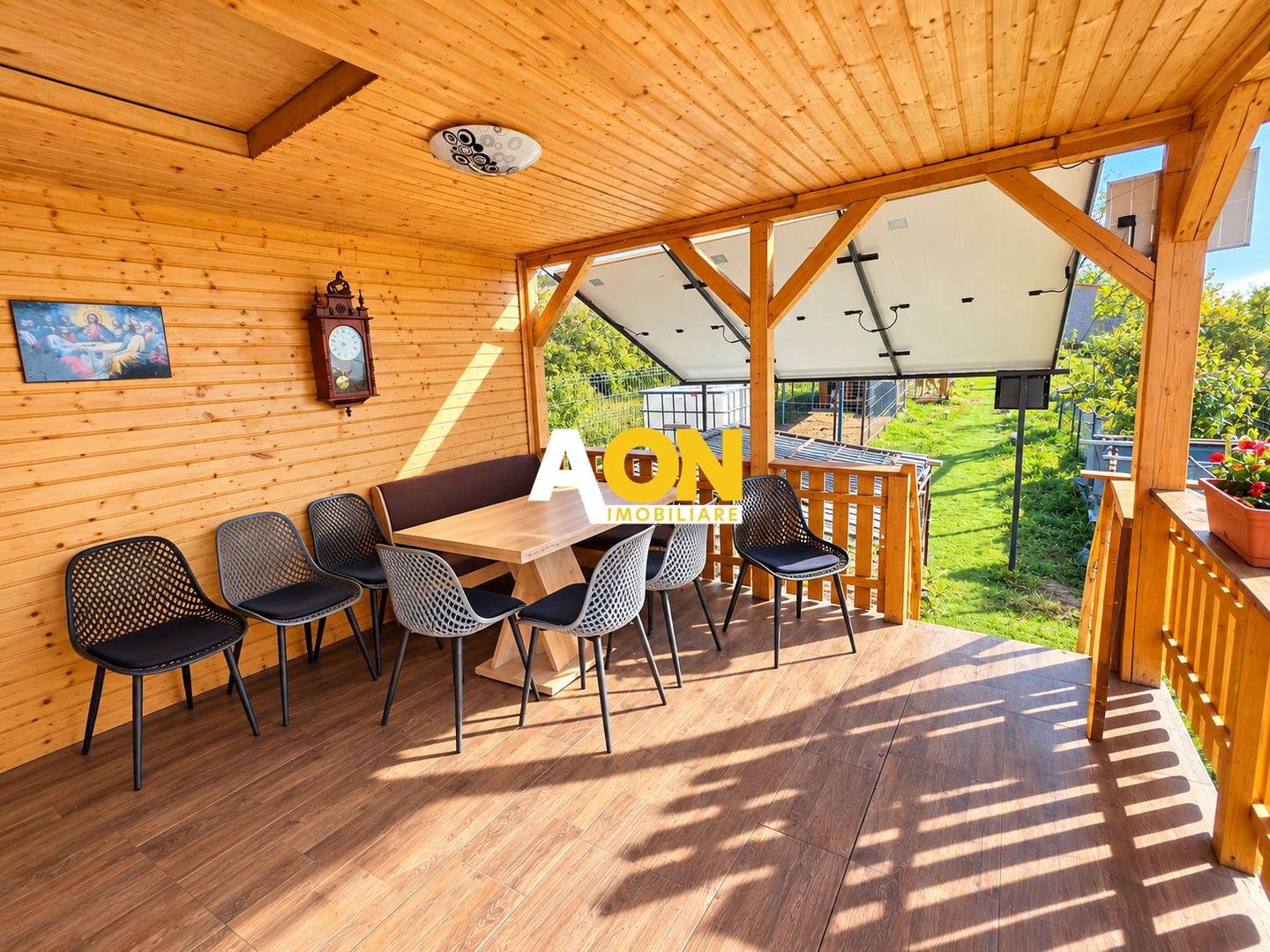 Cabană din lemn, 2 camere, panouri solare, teren 500 mp, Bărăbanț - Poză 3