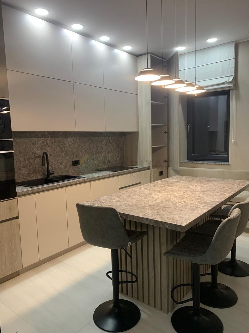 VILĂ DE LUX –  Strada Gheorghe  Ioneescu Sisești/ Băneasa – 1.200.000€ - Poză 16