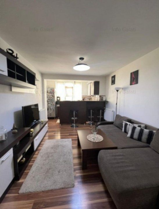 Apartament  2 cam Tig 2   ,renovat , mobilat şi utilat complet ,et 2 - Poză 2