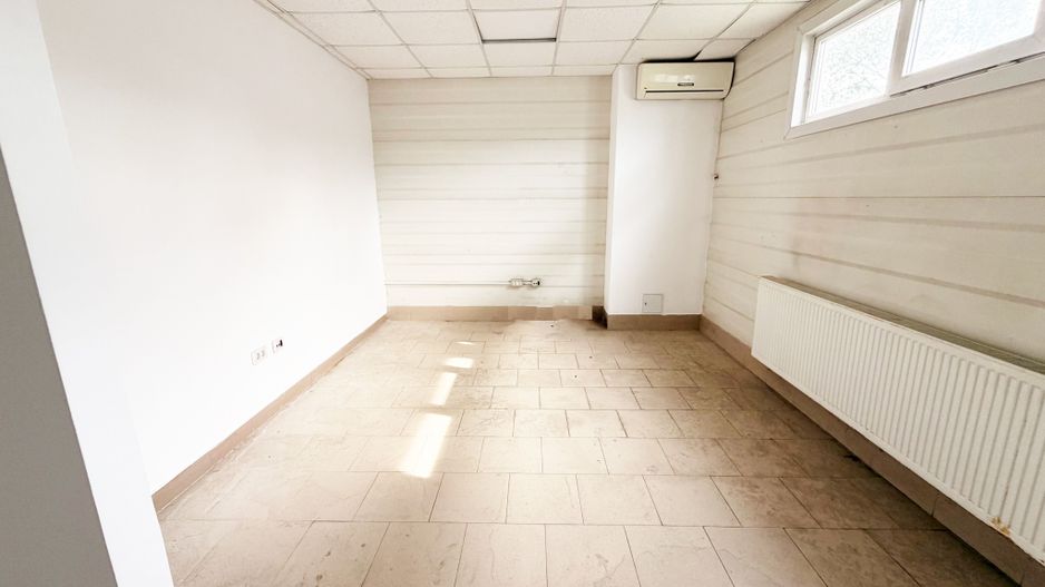 Birou de închiriat – 35 mp, parter, incintă industrială - Poză 1