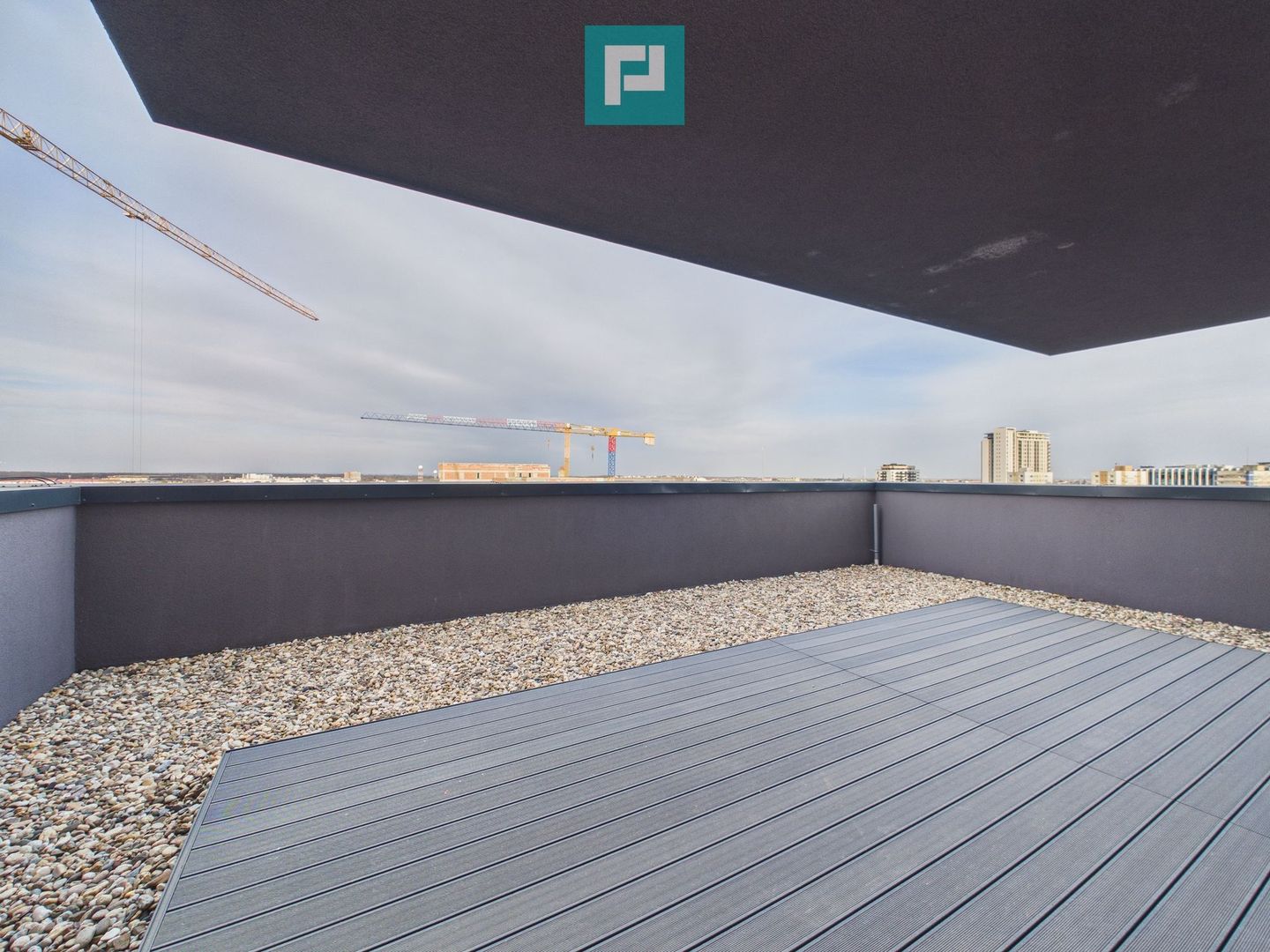 3 camere PREMIUM, terasă 22 mp, etaj 8 - Poză 13