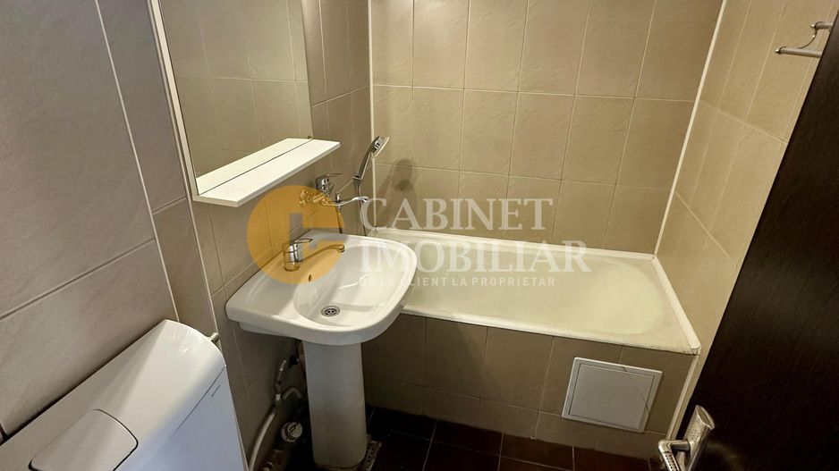 2 Camere Decomandat - Zona Alexandru Cel Bun - Rond 28 - Poză 6