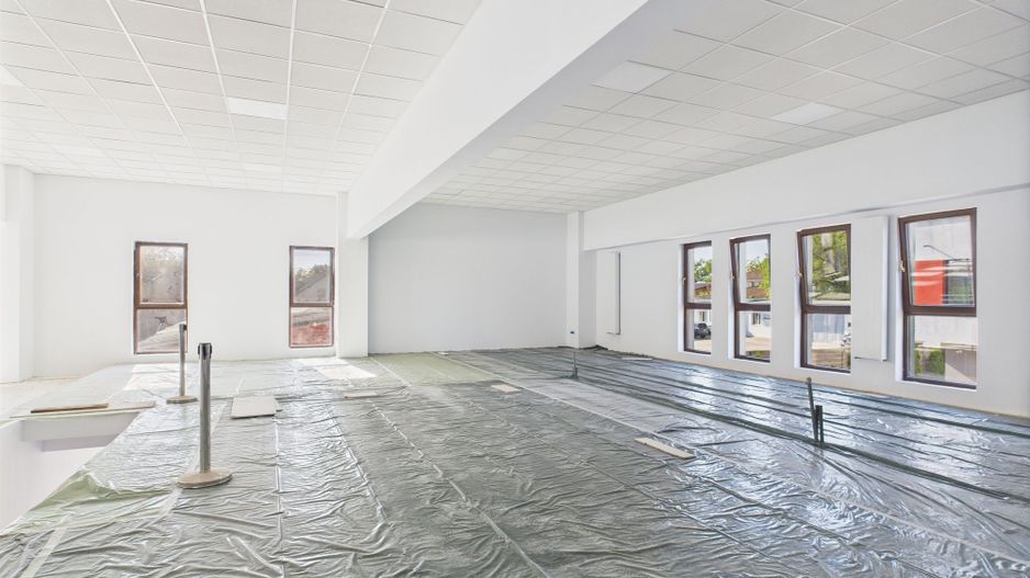 Spații Comerciale între 70 și 350 mp în Dumbrăvița - Poză 9