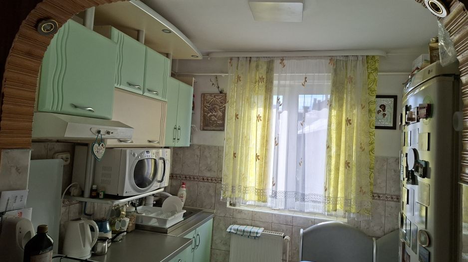 BRASADAS vinde ap 2 cam 52 mp. Etaj 4/4 ULTRACENTRAL. - Poză 3