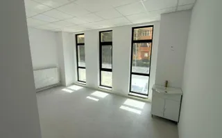 Spatiu 530mp-pentru-Policlinica-sau-Clinica-Medicala -Auchan Chimie - Poză 15
