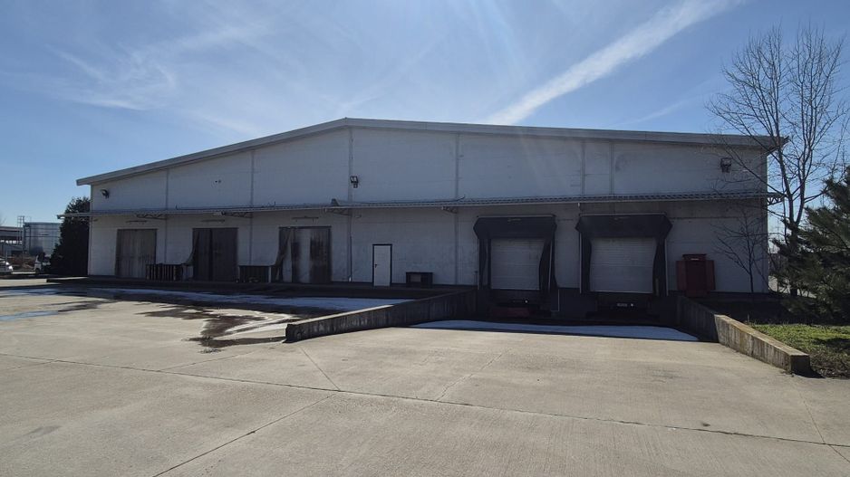 De inchiriat depozit logistic cu rafturi incluse, 2 rampe , Chitila - Poză 12