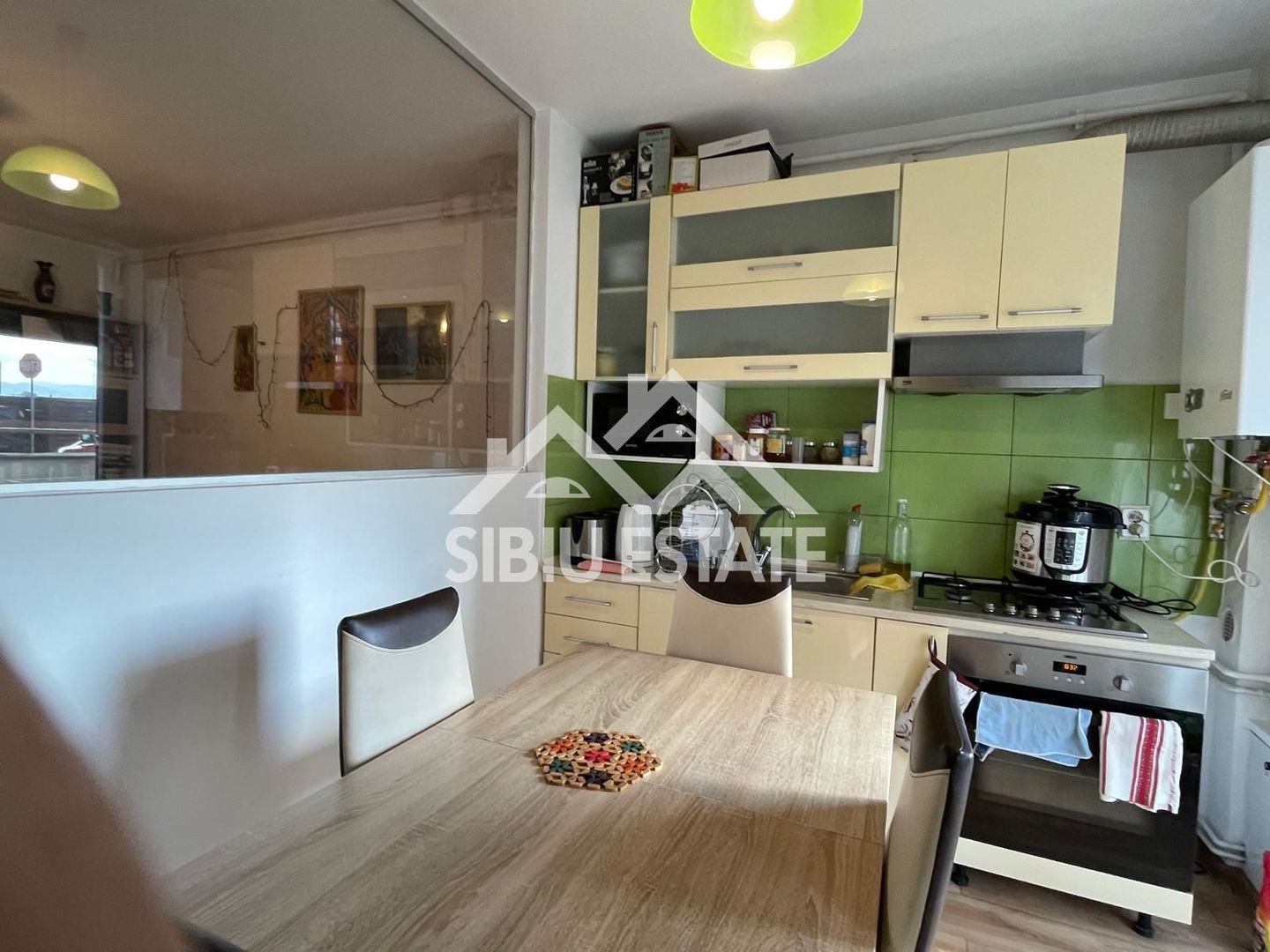 Apartament de vanzare cu 2 camere, loc de parcare, in Sibiu - Poză 6