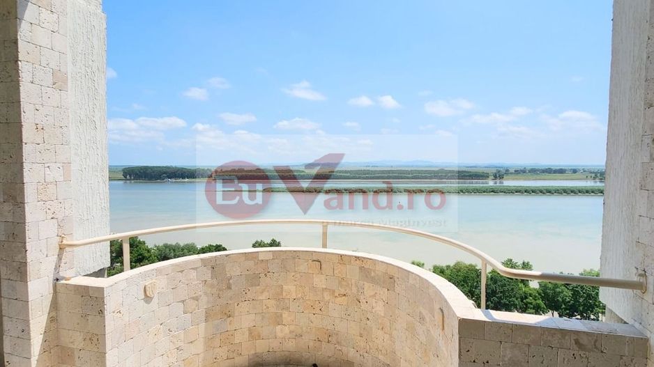 De vanzare apart. 3 camere Faleza , vedere Dunare, 78 mp, renovat premium - Poză 2