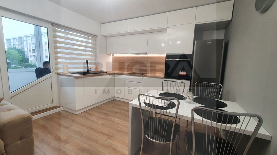 Apartament 3 camere, 52 mp, etaj intermediar, garaj, zona Intre Lacuri - Poză 5