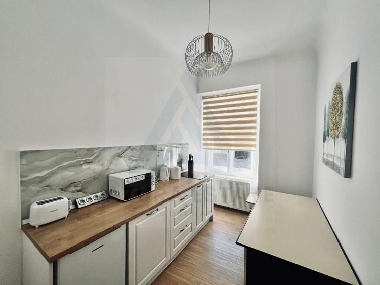 Apartament ultracentral 3 camere 91 mp utili 2 bai pe Mitropoliei - Poză 9