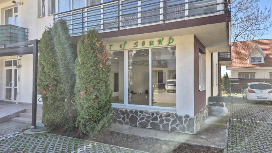 Spatiu comercial 109,54 mp + teren 222 mp + 2 locuri de parcare - Varteju - Poză 6