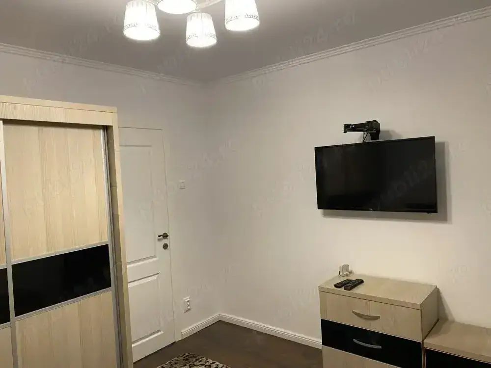 Închiriere apartament 2 camere decomandat Rond Baba Novac - Poză 2