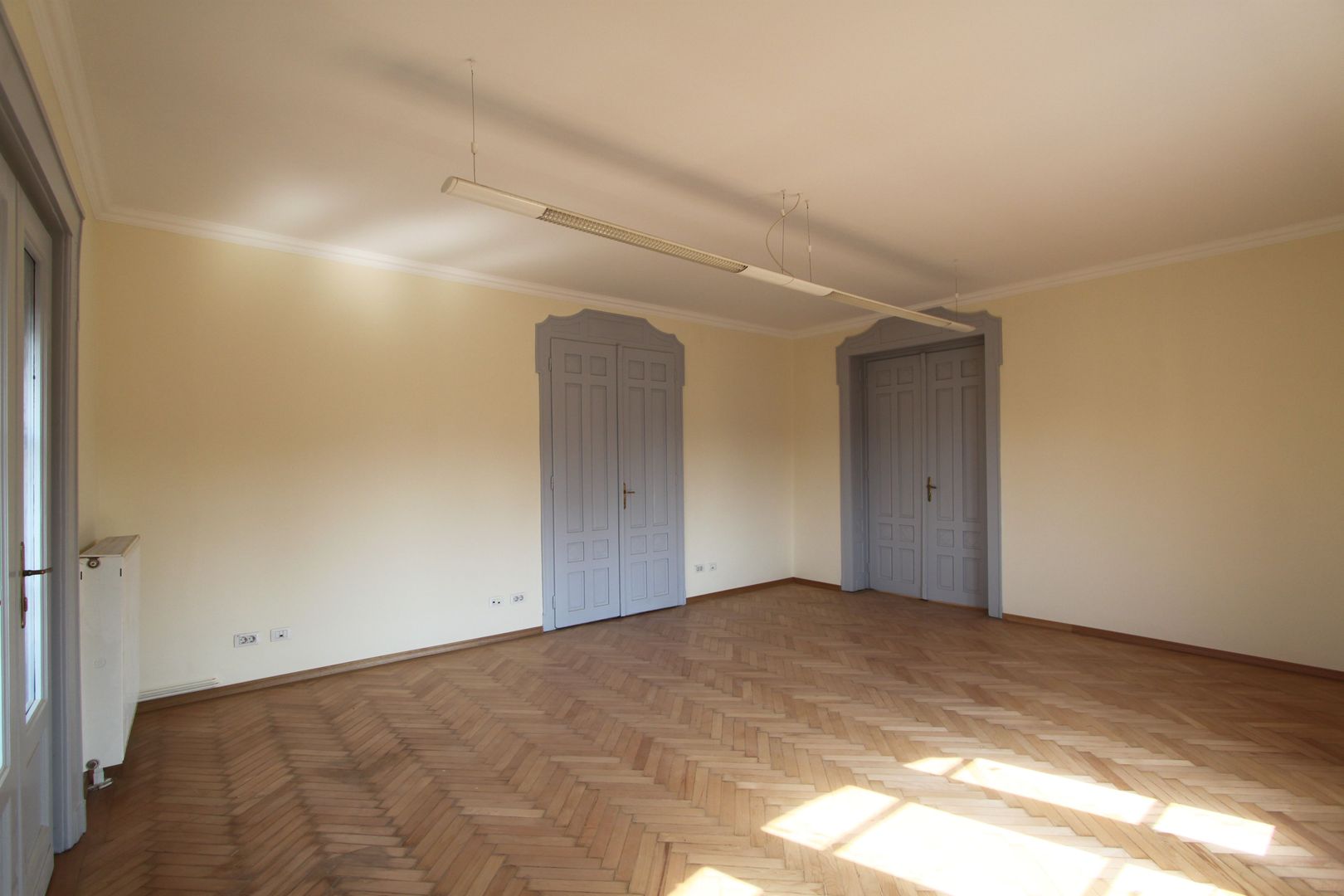 Birou ultracentral : 180 mp - Poză 28