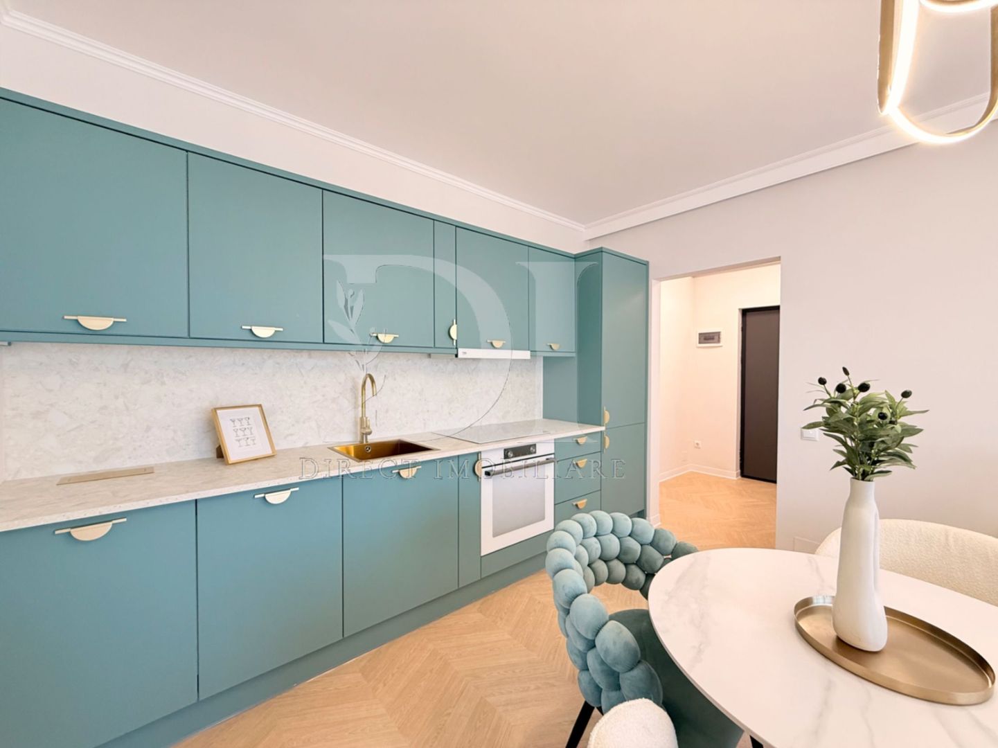 Apartament la cheie / etaj intermediar / Zona Terra - Poză 2