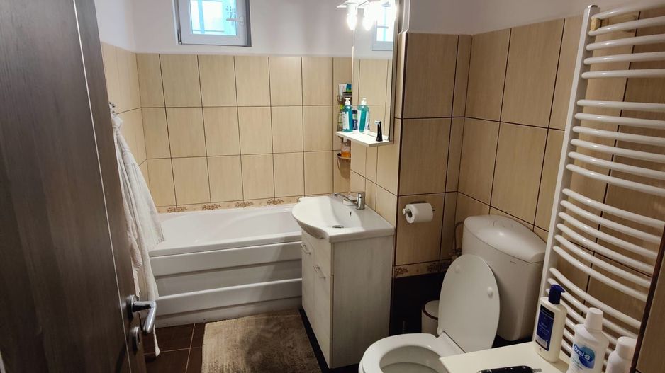 Apartament 4 camere,  decomandat, 96 mp, comison 0%. - Poză 9