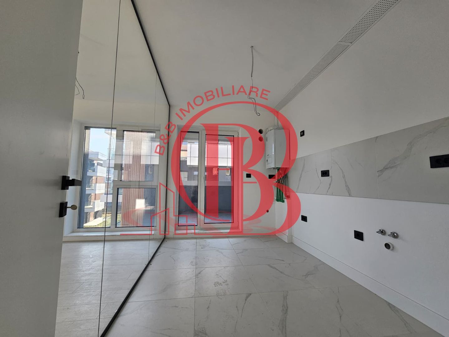 3 camere finalizat proiect Exclusivist cu piscina proprie - Poză 6