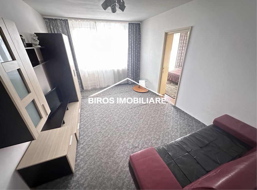 2 camere – Centru, zona Piața Centrală - Poză 3